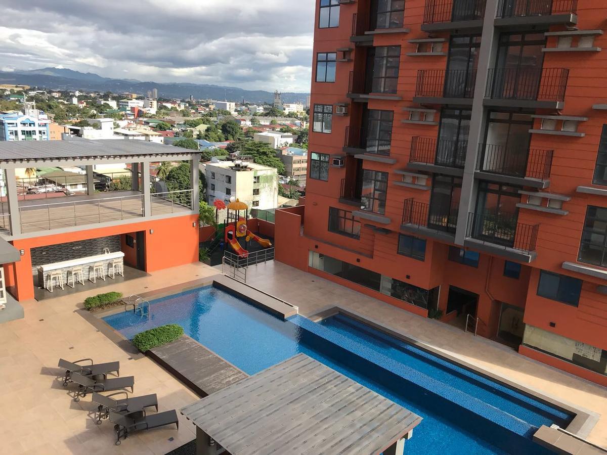 Portovita Towers Manila Exterior photo