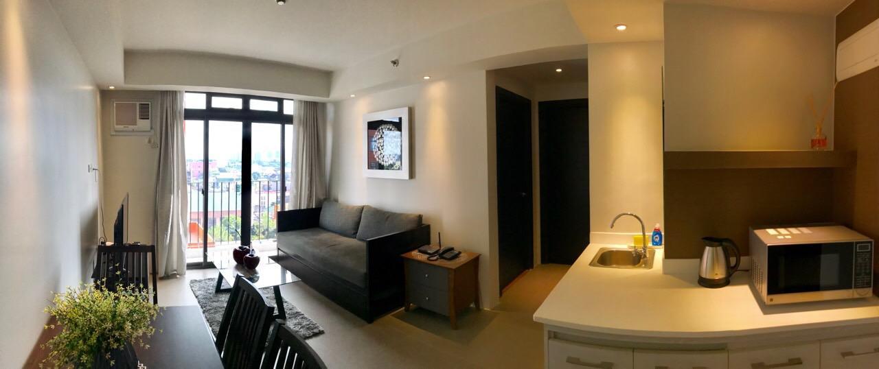 Portovita Towers Manila Exterior photo
