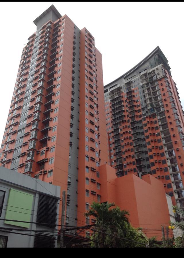Portovita Towers Manila Exterior photo
